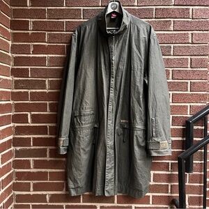 Diesel 90s Green Military Field Jacket with Utilitarian Fit Parachutech